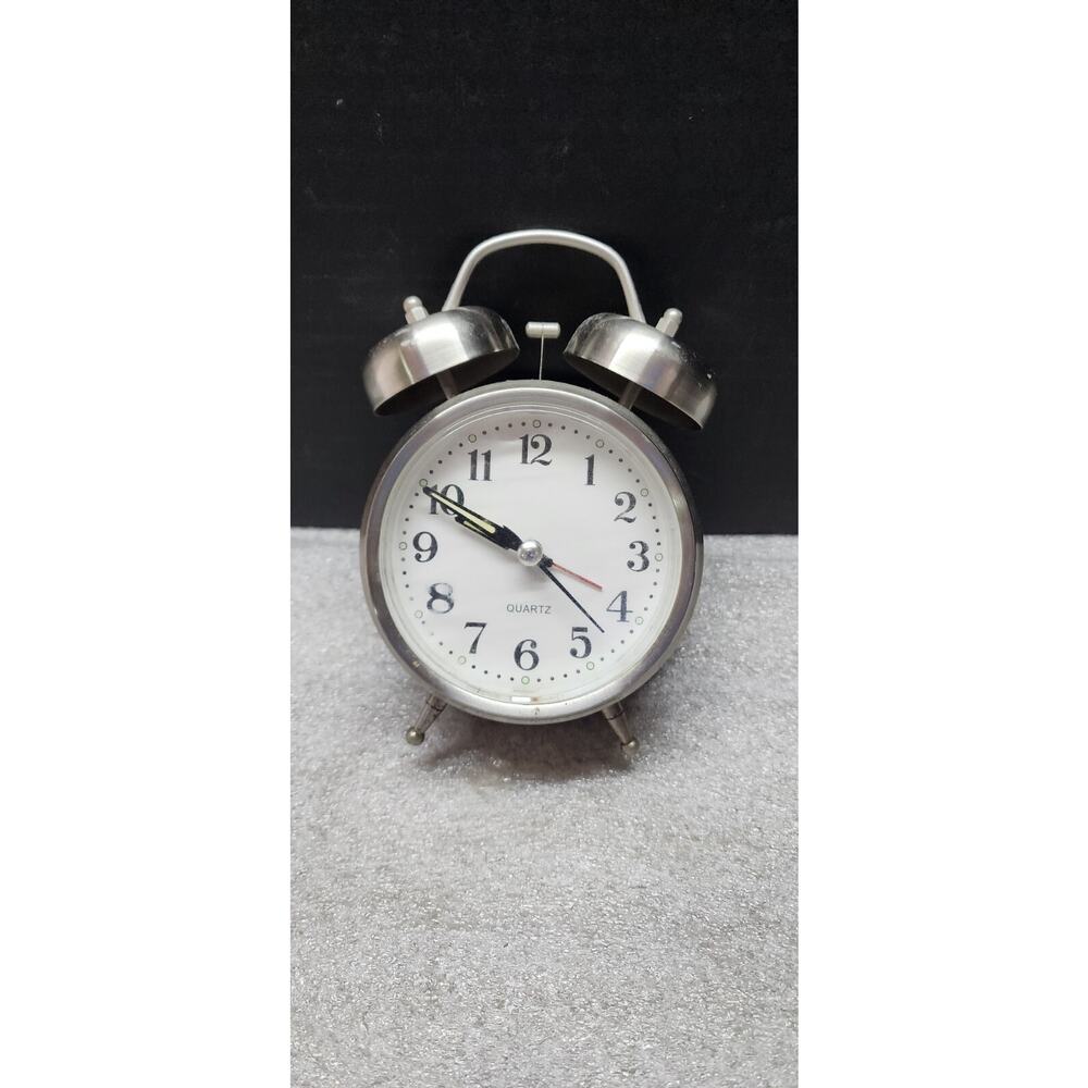 Big Ben STYLE Brushed Aluminum alarm clock w/ night light no battery cover Box 4